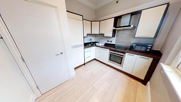 2 Bedroom Apartment To Rent In Elms Road, Leicester, LE2