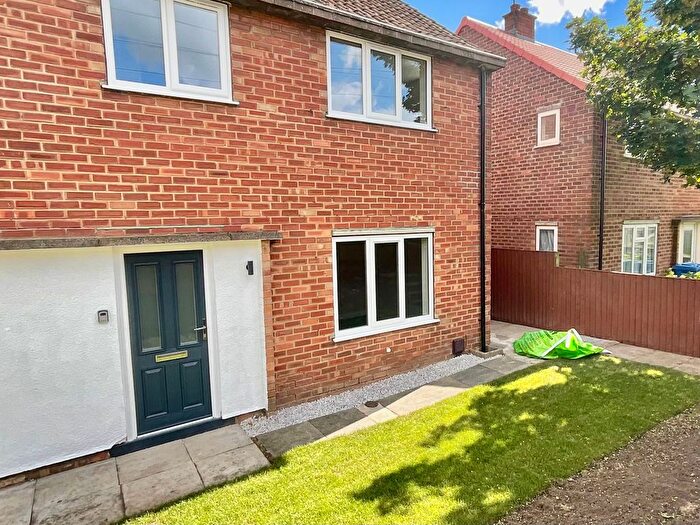 3 Bedroom Property To Rent In Northwold Road, Eastfield, YO11