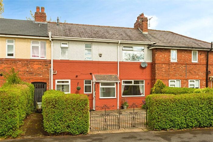 3 Bedroom Terraced House For Sale In Holme Slack Lane, Preston, Lancashire, PR1