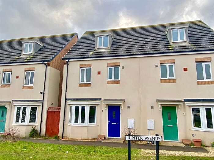 4 Bedroom Town House For Sale In Jupiter Avenue, Peterborough, PE2