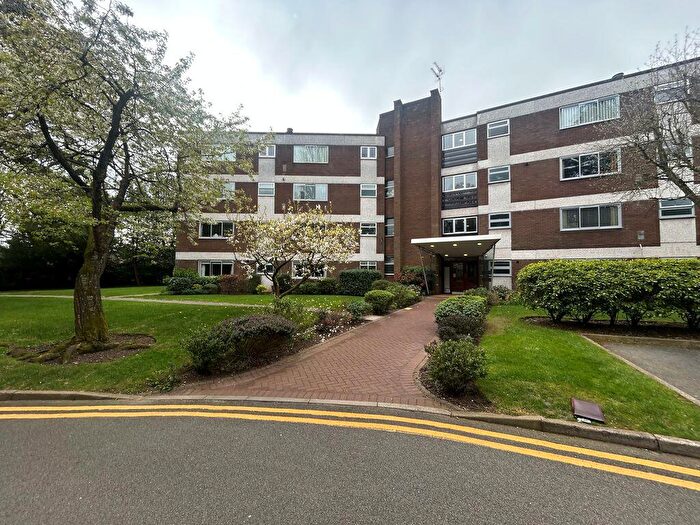 3 Bedroom Flat To Rent In Richmond Hill Road, Birmingham, B15