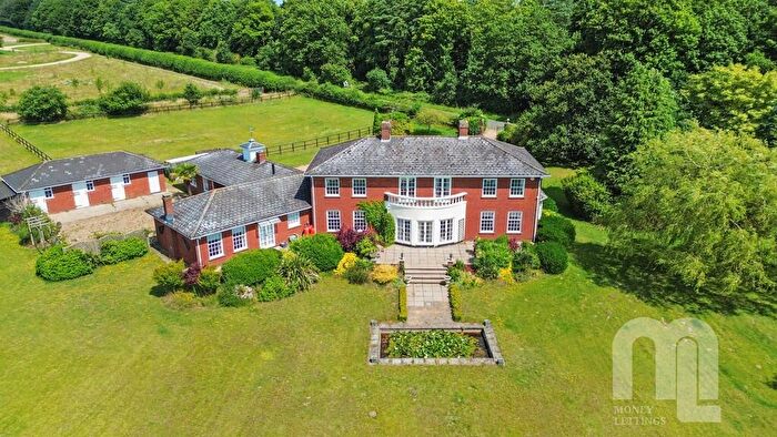 5 Bedroom Manor House To Rent In Croxton House, IP24