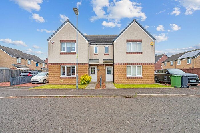 3 Bedroom Semi-Detached House For Sale In Northwood Gate, Cowglen, Glasgow, G43