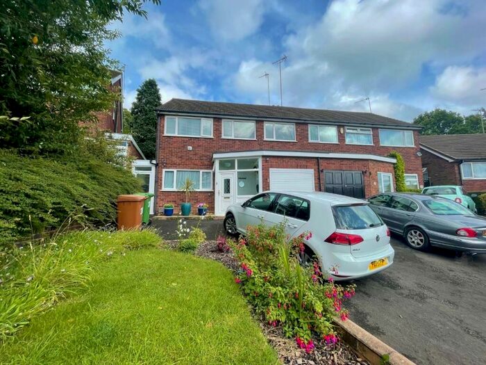 3 Bedroom Semi-Detached House To Rent In Grove Way, Sutton Coldfield, B74