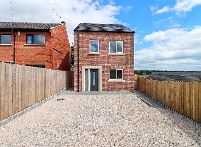 3 Bedroom Detached House For Sale In , A Cherryhill Park, Belfast, BT16