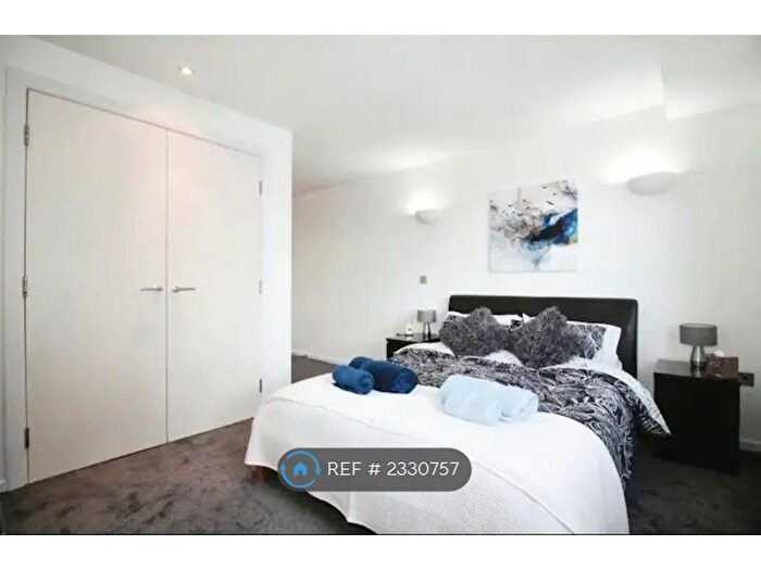 2 Bedroom Flat To Rent In Wellington Street, Leeds, LS1