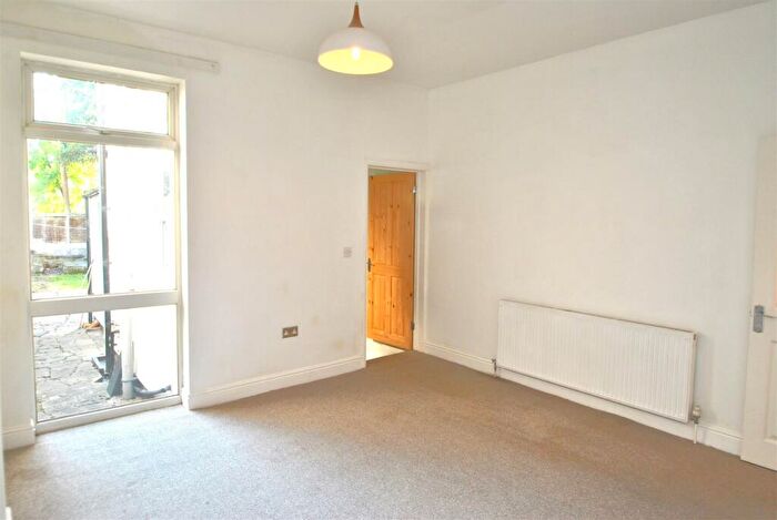 3 Bedroom Terraced House For Sale In Addison Road, Kings Heath, Birmingham, B14