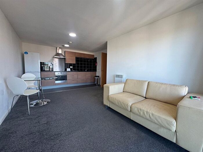 2 Bedroom Flat To Rent In The Vibe, Broughton Lane, New Broughton, M7