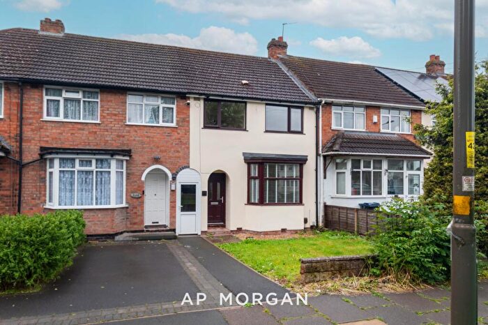3 Bedroom Terraced House For Sale In Alvechurch Road, Birmingham, West Midlands, B31
