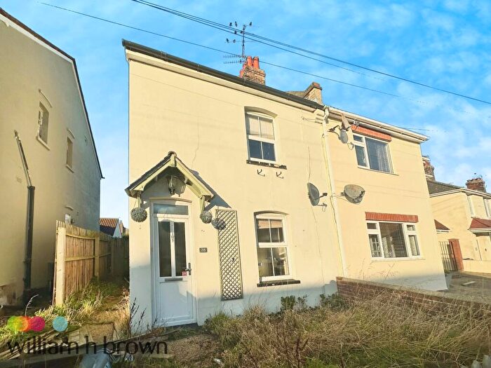 2 Bedroom House To Rent In Coopers Lane, Clacton-On-Sea, CO15