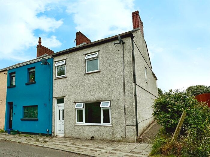 3 Bedroom Terraced House To Rent In Pill Row, Caldicot, NP26