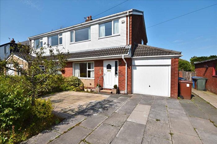 3 Bedroom Semi-Detached House For Sale In Windsor Drive, Brinscall, Chorley, PR6