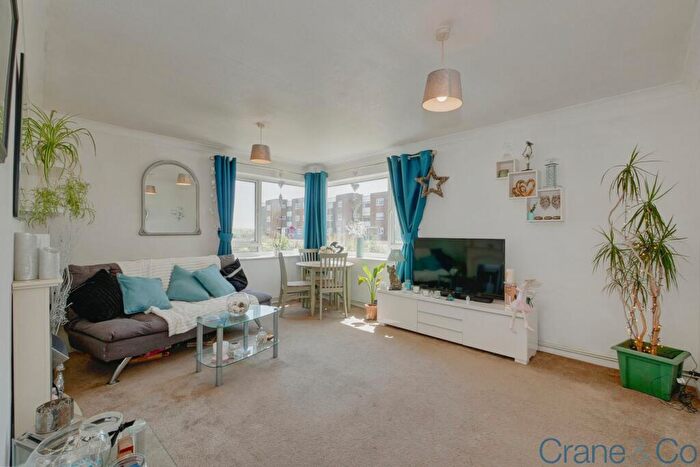 2 Bedroom Flat For Sale In Grenville Road, Pevensey Bay, Pevensey, BN24