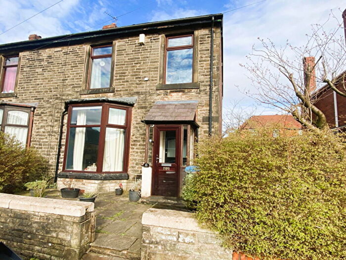 3 Bedroom End Of Terrace House For Sale In Manor Road, Shaw, OL2