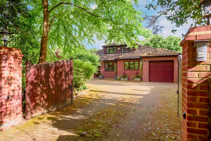 4 Bedroom Detached House For Sale In Church Road, Farley Hill, Reading, Berkshire, RG7