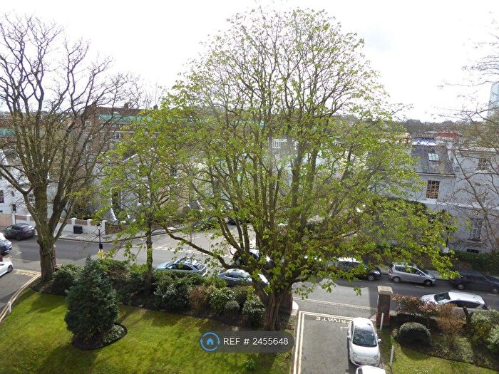 1 Bedroom Flat To Rent In Eton Hall, London, NW3