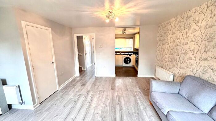 2 Bedroom Detached House To Rent In Stones Avenue, Dartford, Kent, DA1