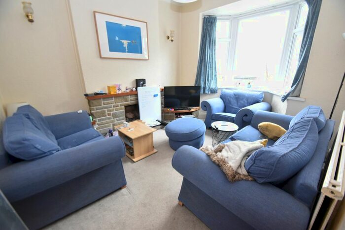3 Bedroom Property To Rent In Gelligaer Gardens, Cathays, Cardiff, CF24