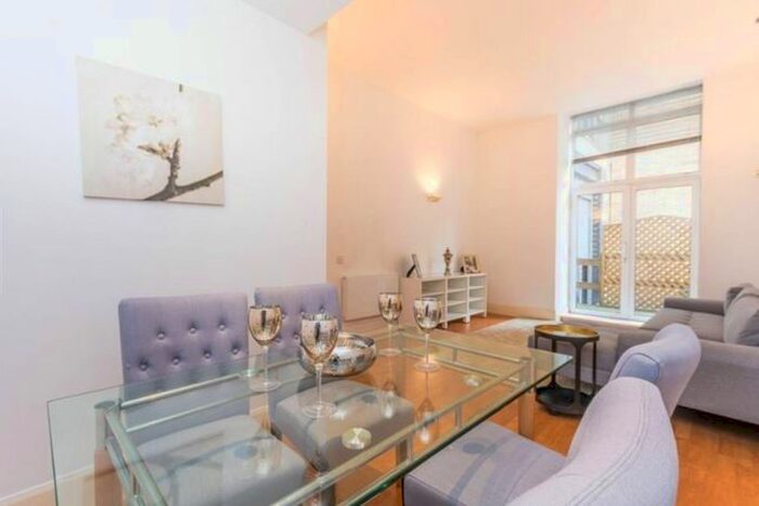 2 Bedroom Flat To Rent In Dingley Road, Old Street, London, EC1V