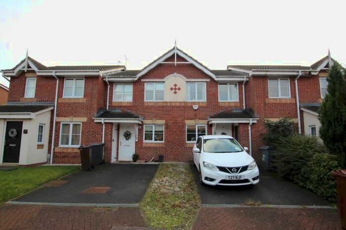 2 Bedroom Terraced House To Rent In Bushey Park, Kingswood HU7