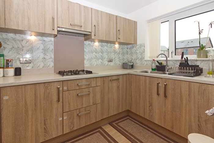 2 Bedroom Semi-detached House To Rent In Harvard Way, Milton Keynes, MK10