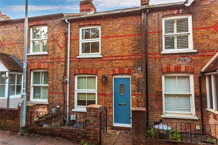 2 Bedroom Terraced House To Rent In School Lane, Wargrave, Reading, Berkshire, RG10