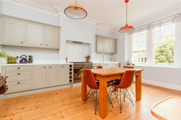 2 Bedroom Property To Rent In Downleaze, Stoke Bishop, Bristol BS9