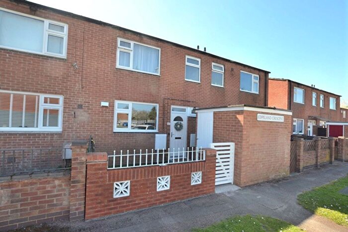 3 Bedroom Terraced House For Sale In Copeland Crescent, Loughborough, LE11