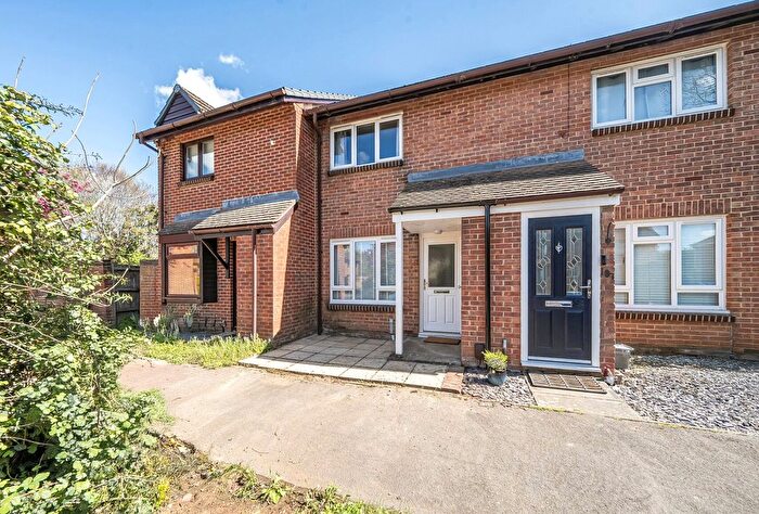 2 Bedroom Terraced House For Sale In Wilsdon Way, Kidlington, Oxfordshire, OX5