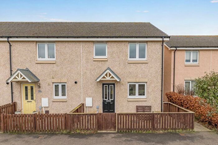 3 Bedroom End Of Terrace House For Sale In Arran Marches, Musselburgh, EH21