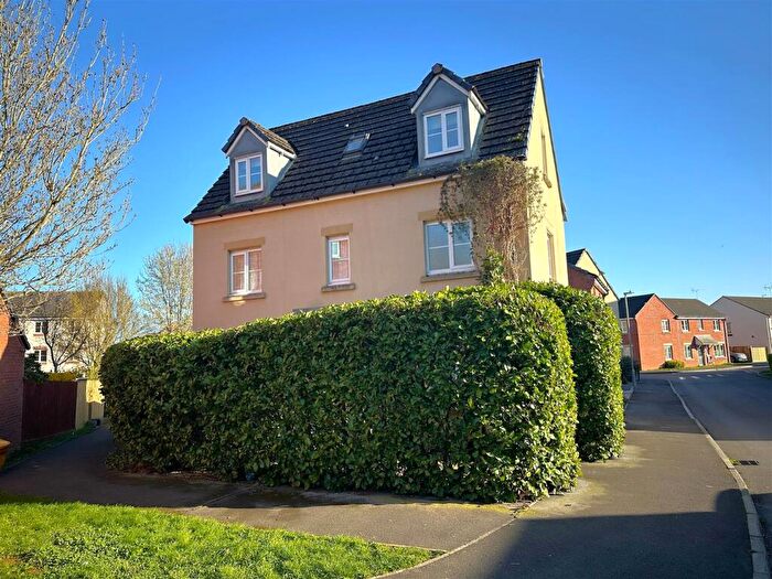 4 Bedroom Detached House For Sale In Barley Leaze, SN14