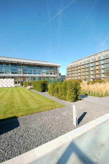 1 Bedroom Flat To Rent In Highbury Stadium Square, Highbury, London, N5