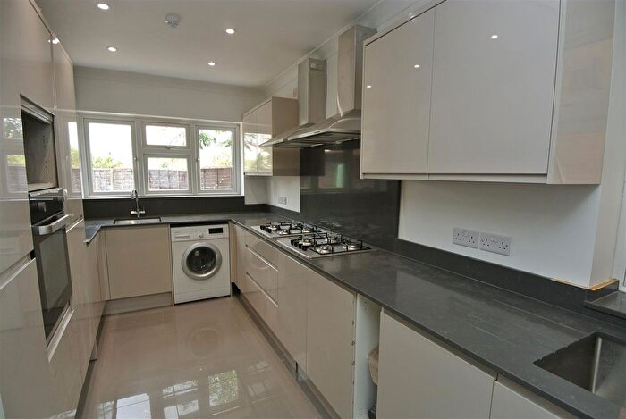 6 Bedroom Property To Rent In Staines Road West, Ashford, TW15