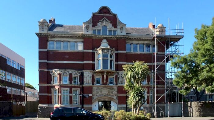 1 Bedroom Apartment To Rent In Weston Super Mare, BS23