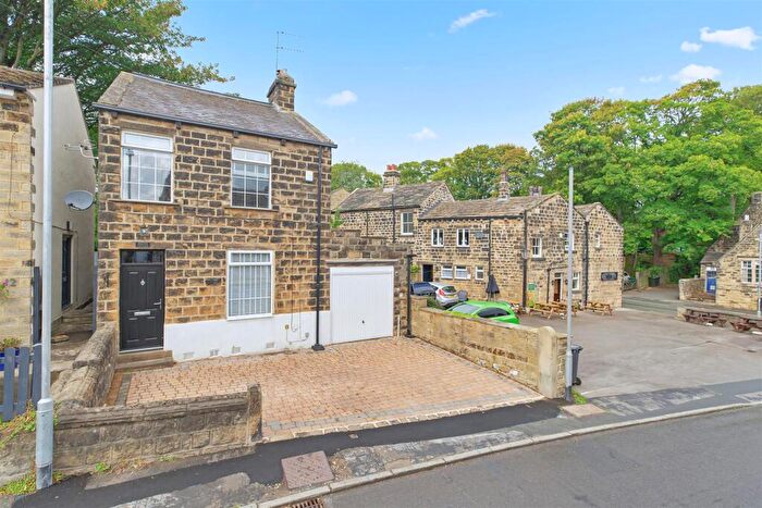 2 Bedroom Detached House For Sale In Derry Hill, Menston, LS29