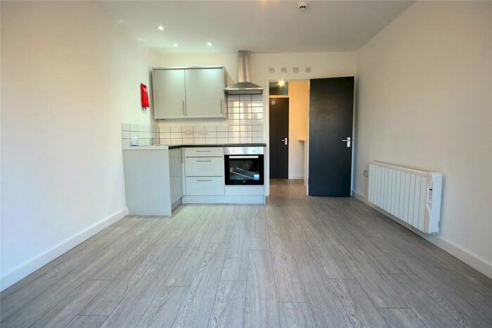 Apartment To Rent In Harrington Villas, Brighton, East Sussex, BN1