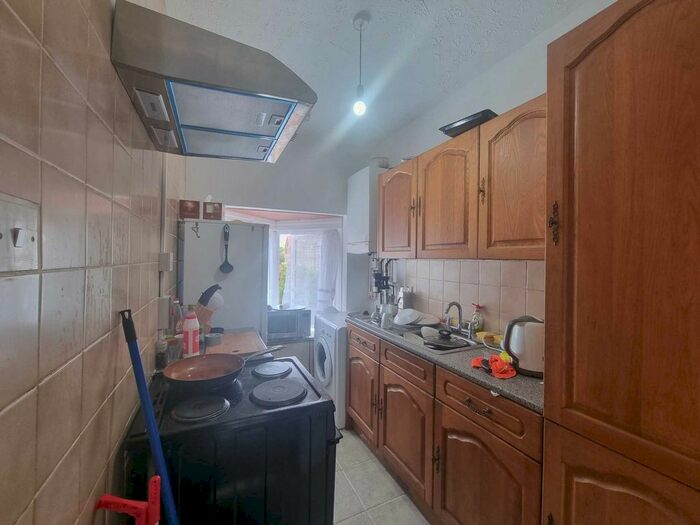 1 Bedroom Flat To Rent In Southbury Rd, Enfield, EN1