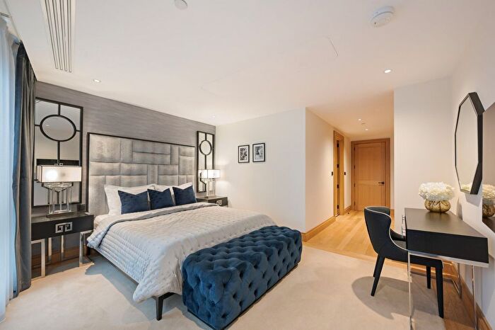 3 Bedroom Flat To Rent In John Islip Street, Westminster, SW1P