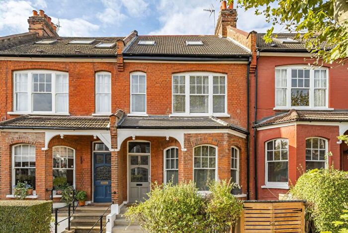 5 Bedroom House For Sale In Priory Avenue, Hornsey, London, N8