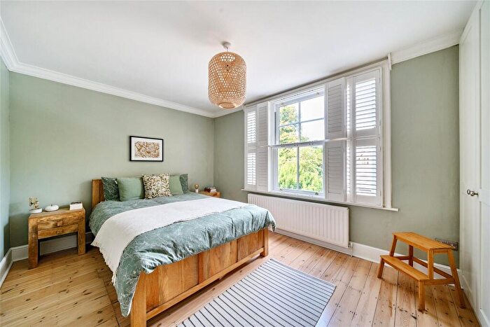 3 Bedroom Detached House For Sale In College Lane, Woking, Surrey, GU22