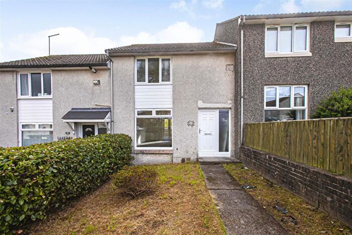 2 Bedroom Terraced House To Rent In Muirfield Drive, Glenrothes, KY6