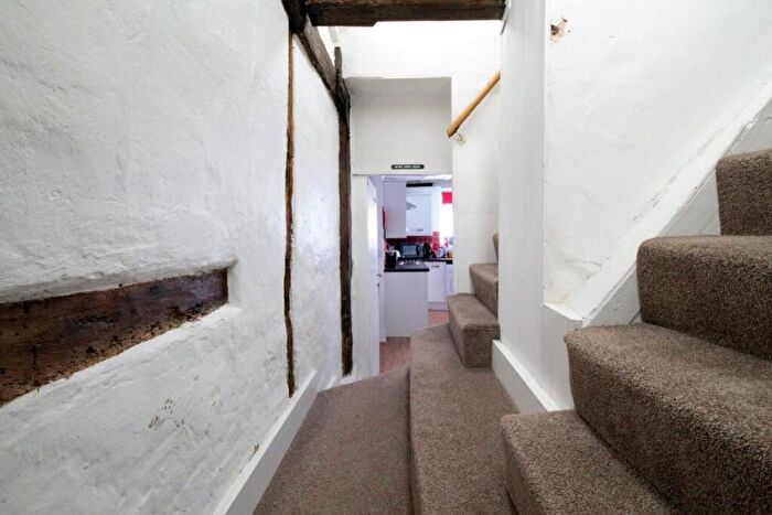 6 Bedroom House To Rent In St Alphege Lane - Ref, CT1