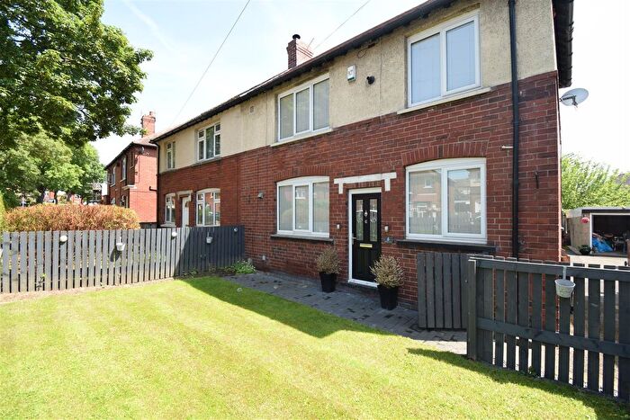 2 Bedroom Semi-Detached House To Rent In Brotherton Avenue, Wakefield, WF1