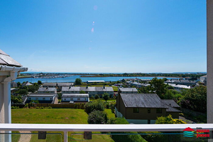 3 Bedroom Penthouse For Sale In Penthouse, Bryn Hafan, Pwllheli, LL53