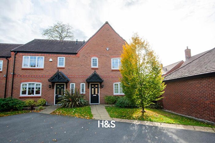 3 Bedroom Semi-Detached House For Sale In Four Ashes Road, Bentley Heath, Solihull, B93