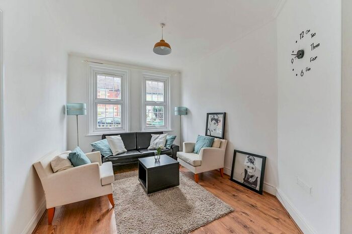 3 Bedroom End Of Terrace House To Rent In Cowper Avenue, Sutton, SM1