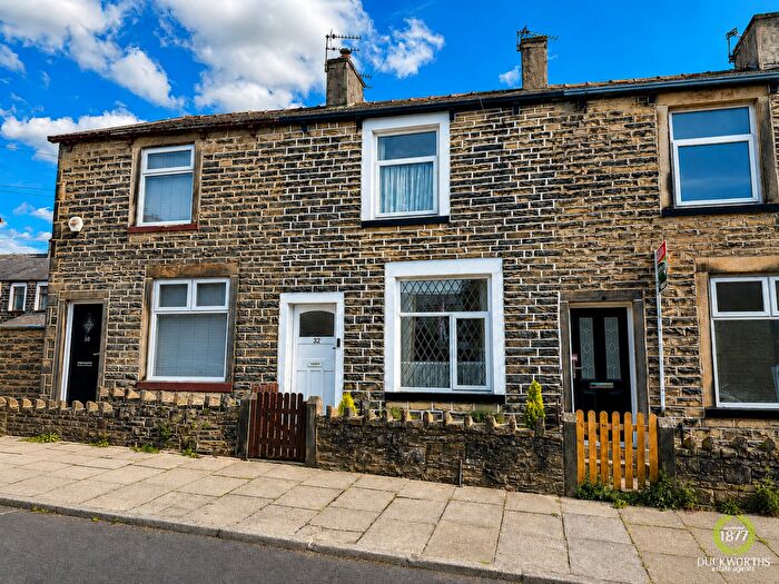2 Bedroom Terraced House For Sale In Cross Street, Briercliffe, BB10