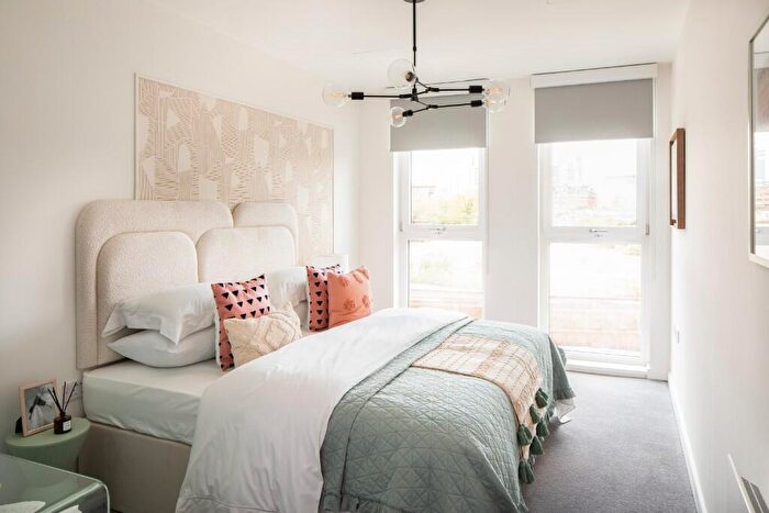 2 Bedroom Apartment For Sale In William Sutton Building, Old Mill Street, Manchester, M4