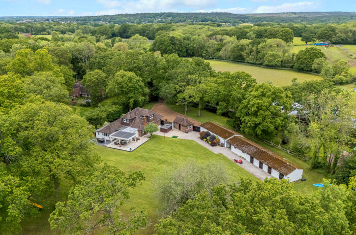 4 Bedroom Detached House For Sale In Pound Farm Lane, Ash Green, Surrey, GU12