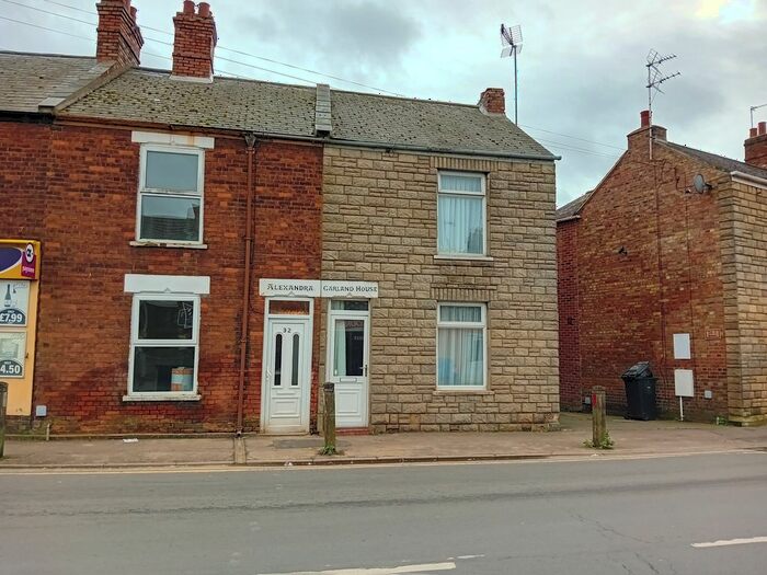 2 Bedroom Terraced House To Rent In Loke Road, King's Lynn, PE30